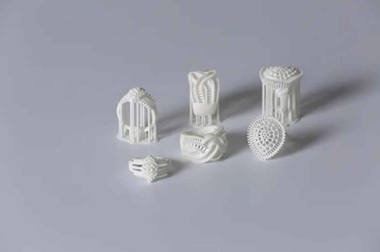 Industrial_3D_printing_-_jewelry_model.png