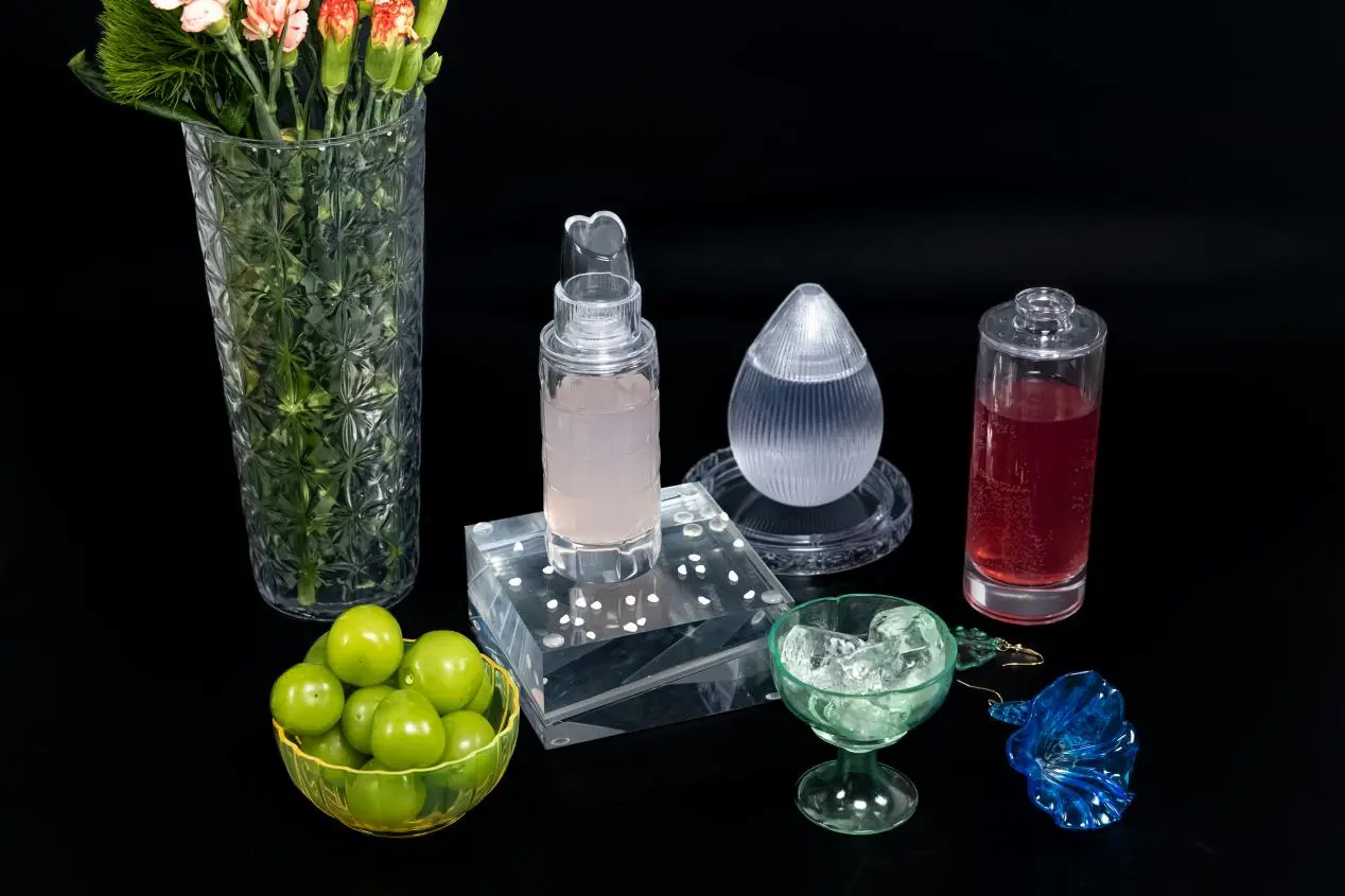 UnionTech_Industrial_Grade_3D_Printer_in_Transparent_Parts_Application.png.webp