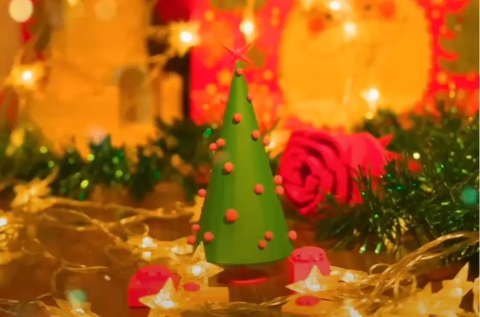 How a technical nerd made his beloved 3D printed Christmas tree